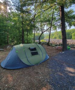 Amazon Basics Waterproof Camping Tarp 9.5' X 11.3' 24 915H74iPTIL