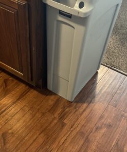 Rubbermaid Commercial Products Slim Jim Plastic Rectangular Trash/Garbage Can with Venting Channels, 23 Gallon, Gray (FG354060GRAY) 1 29 915u2bK60lL