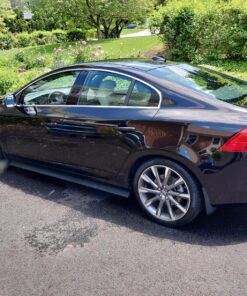 Chemical Guys GAP_619_16 Black Light Hybrid Radiant Finish, Glaze & Sealant, (Safe for Cars, Trucks, SUVs, & More) for Black and Dark Colored Cars, 16 fl oz 52 917VvqzOTDL