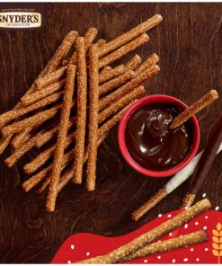 Snyder's of Hanover, Old Fashioned Pretzel Rods, 27 Oz Canister Old Fashion Rods 27 Ounce (Pack of 1) 14 91AxNXYj8dL