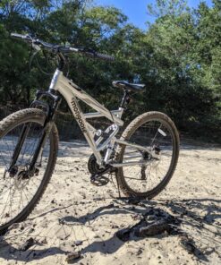 Mongoose Impasse Full Suspension Mountain Bike, Men and Women, 18-Inch Aluminum Frame, 29-Inch Wheels, Front and Rear Disc Brakes, Twist Shifters, 21-Speed Rear Deraileur, Silver 41 91BmAbLws8L