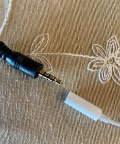 Movo VXR10 Universal Shotgun Mic for Camera - Camera Microphone for DSLR, iPhone and Android Smartphones - Compatible with Canon EOS, Nikon, and Sony Cameras - with Shock Mount, Deadcat Windscreen 40 91Bu7Y6DBpL