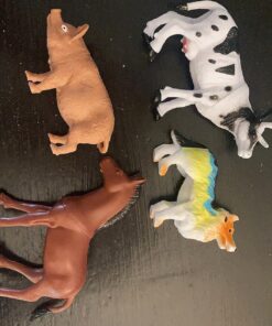 Melissa & Doug Fold and Go Wooden Barn With 7 Animal Play Figures - Farm Animals Portable Toys For Kids And Toddlers Ages 3+ Set 42 91CD25cD rL