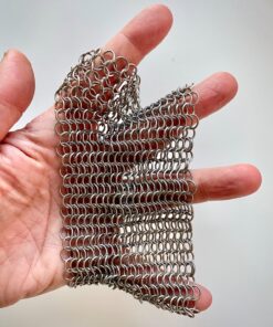 Knapp Made CM Scrubber 6" Small Ring Cast Iron Scrubber - Cast Iron Cleaner for Hard Anodized Cookware, Pre-Seasoned Pans, Dutch Ovens, Iron Pans, Grills and Skillet. Chain Mail Scrubber Cast Iron 6x6 Inch (Pack of 1) 20 91EPZVslM9L