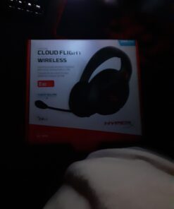 HyperX Cloud Flight - Wireless Gaming Headset, Long Lasting Battery up to 30 Hours, Detachable Noise Cancelling Microphone, Red LED Light, Comfortable Memory Foam, Works with PC, PS4 & PS5 Black, Red 61 91Kp9KIOIAL