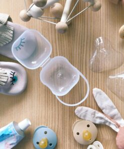 Nipple Shields for Nursing - Soft Set of 3, 24mm / 20mm / 18mm / 16mm, with Free Case | Cushions Sore or Sensitive Nipples, Flex Breastfeeding Shield, Newborn Attachment to Breast, by purifyou (20mm) 20mm, clear 24 91LttqlIyyL