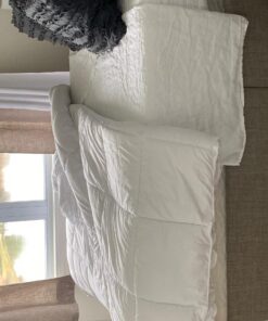 SUPERIOR Brushed Microfiber Solid Comforter, Down Alternative Bedding, Reversible, Medium Weight, Fluffy, Decorative, Duvet Insert, Oversized Blanket, Box Quilt Design, Queen, White 54 91M7BVETqKL