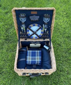 PICNIC TIME Romantic Canterbury Deluxe Wicker Picnic Basket Set for 2, with Blanket and Soft Cooler, One Size, Navy with Plaid 50 91OXKZZ0S1L
