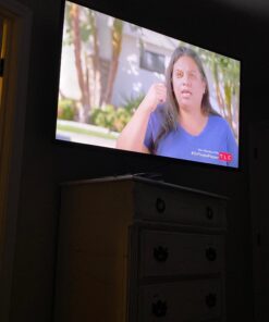 Mounting Dream TV Wall Mount Swivel and Tilt for Most 26-55 Inch TV, TV Mount Perfect Center Design, Full Motion TV Mount Bracket with Articulation, up to VESA 400x400mm, 60 lbs, MD2377 46 91OnOg9KoaL