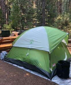 Coleman Sundome Camping Tent, 2/3/4/6 Person Dome Tent with Snag-Free Poles for Easy Setup in Under 10 Mins, Included Rainfly Blocks Wind & Rain, Tent for Camping, Festivals, Backyard, Sleepovers Palm Green 3 Person 47 91PIHwyNLcL