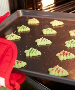 Wilton Perfect Results Premium Non-Stick Bakeware Mega Cookie Sheet, 15 x 21-Inch, Steel Mega-Cookie Pan 27 91PW5eSKM6L