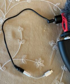 Movo VXR10 Universal Shotgun Mic for Camera - Camera Microphone for DSLR, iPhone and Android Smartphones - Compatible with Canon EOS, Nikon, and Sony Cameras - with Shock Mount, Deadcat Windscreen 41 91S21EU0ldL