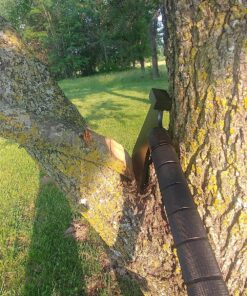 iunio Camping Axe, Hatchet with Sheath, Multi-Tool, Camp Ax, Survival Gear, Folding Portable Tools, for Hiking, Backpacking, Emergency, Hunting, Outdoor Black with Bag 33 91U5yORbCL