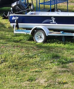 Young Marine 9 inch 3 Nautical Mile White LED Fold Down Boat Stern Light Boat Anchor Light for Pontoon and Fishing Boat Navigation Anchor Lights All Round 360° White LED 12-24V 9" Foldable 26 91Ue0zngYCL