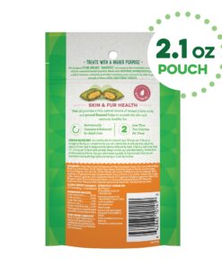 FELINE GREENIES SMARTBITES Skin & Fur Crunchy and Soft Natural Cat Treats, Chicken Flavor, 2.1 oz. Pack 2.1 Ounce (Pack of 1) 23 91VA6bx28nL 2