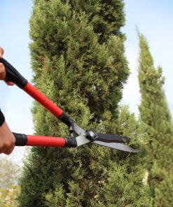 TABOR TOOLS B212A Telescopic Hedge Shears with Wavy Blade and Extendable Steel Handles. Extendable Manual Hedge Clippers for Trimming Borders, Boxwood, and Tall Bushes. B212A Extendable Hedge Shears 27 91WZGGg8ufL