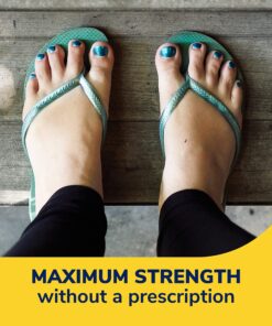 Dr. Scholl's Clear Away WART Remover HYDROGEL Bandage // 12 Discs/9 Cushions, Clinically Proven, Immediate & All-Day Cushioning Pain Relief, Multi-Day Coverage, 12 Treatments 27 91WdfltMbpL