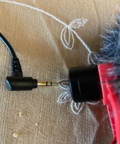 Movo VXR10 Universal Shotgun Mic for Camera - Camera Microphone for DSLR, iPhone and Android Smartphones - Compatible with Canon EOS, Nikon, and Sony Cameras - with Shock Mount, Deadcat Windscreen 43 91XKVahUo4L