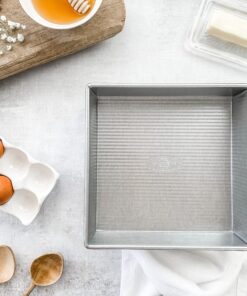 USA Pan Bakeware Square Cake Pan, 9 inch, Nonstick & Quick Release Coating, Made in the USA from Aluminized Steel 9-Inch 18 91YIz2Uen3S