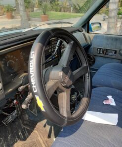 Plasticolor Chevy Gold Bowtie Style Premium Speed Grip Steering Wheel Cover 27 91YoLvjNx1L