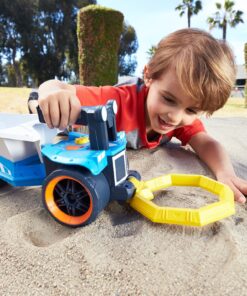 Alternative view of Matchbox Treasure Tracker Metal Detector Truck