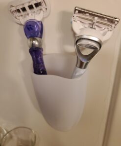 Command Bath Razor Holder, Clear Frosted, 1-Holder, 1- Water-Resistant Strip, Organize Damage-Free 45 91a8d6R47tL