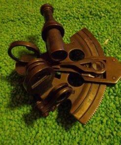 Authentic Models KA030 Bronze Pocket Sextant 11 91aAjHeFufL
