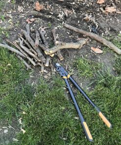 Fiskars 32" PowerGear2 Steel Blade Garden Bypass Lopper and Tree Trimmer - Sharp Precision-Ground Steel Blade Tree Cutter Blade for Branches up to 2" Diameter 32 in 33 91c0qiogwHL