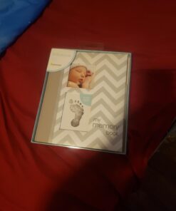 Pearhead First 5 Years Chevron Baby Memory Book, Clean-Touch Baby Safe Ink Pad for Baby’s Handprint or Baby’s Footprint, Gender Neutral Baby Milestone And Pregnancy Book, Gray Gray Chevron Babybook 49 91c8OZUkt3L