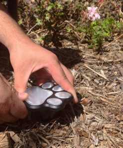 IdeaWorks JB7356 Solar Paw Print Outdoor Lights, Black 26 91d1GKjX3nL