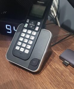 Panasonic Expandable Cordless Phone System with Amber Backlit Display and Call Block – 1 Handset – KX-TGC350B (Black) 21 91gd0 N0KpL