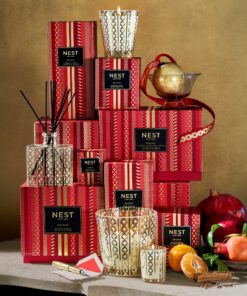 NEST Fragrances Holiday Scented Classic Candle 15 91h0X8o5TmL