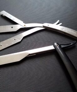 Equinox Professional Straight Edge Razor with 100 Single Derby Blades 100% Stainless Steel Razor and Blades - Close Shaving Men's Manual Shaver - Disposable Blades -Barber Straight Razor Kit - Silver Steel Razor W/ 100 Derby Blades 65 91jhJY2j1ML