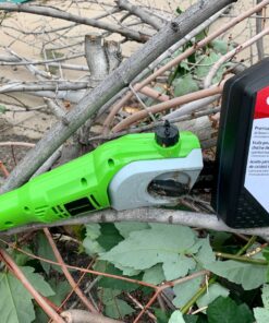 Oregon 54-026 Premium Bar and Chain Oil and Lubricant for Chainsaws, 1 Quart Bottle (32 fl.oz / 946 ml) 15 91jiZYbWpVL