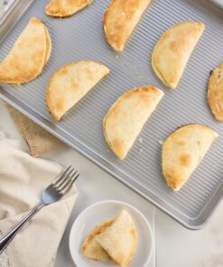 Alternative view of USA Pan Bakeware Half Sheet Pan, Warp Resistant Nonstick Baking Pan, Made in the USA from Aluminized Steel 17 1/4 x12 1/4 x1