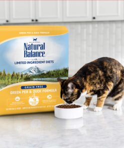 Natural Balance Limited Ingredient Diets Green Pea & Duck Formula Dry Cat Food, 5 lbs. Duck & Green Pea 5.00 Pound (Pack of 1) 18 91nFBaHF8JL 1