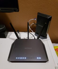 NETGEAR Nighthawk Smart Wi-Fi Router (R6900P) - AC1900 Wireless Speed (Up to 1900 Mbps), Up to 1800 Sq Ft Coverage & 30 Devices, 4 x 1G Ethernet and 1 x 3.0 USB Ports, Armor Security AC1900 WiFi with MU-MIMO 25 91qfnIHMjwL 3