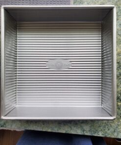 USA Pan Bakeware Square Cake Pan, 8 inch, Nonstick & Quick Release Coating, Made in the USA from Aluminized Steel 8-Inch 41 91soE3JsEmL 3