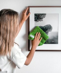 Nano Towels Cleaning Cloths - Cleans with Only Water - Wipes Away Dust, Spills & Grime Instantly Without Chemicals Paper Or Microfiber Supplies. Kitchen, Bathroom, Glass 14x14” 4-Pack Green 33 91tfd5FvS8L