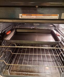 Rachael Ray Nonstick Bakeware with Grips, Nonstick Cookie Sheet / Baking Sheet - 10 Inch x 15 Inch, Gray with Orange Grips 12 91ukzje0JL