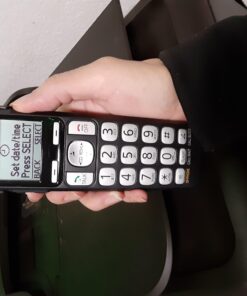 Panasonic DECT 6.0 Expandable Cordless Phone System with Answering Machine and Call Blocking - 3 Handsets - KX-TGE433B (Black) Easy Use 36 91voVHPluL