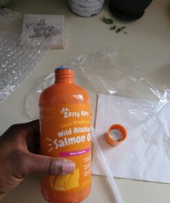 Wild Alaskan Salmon Oil for Dogs & Cats - Omega 3 Skin & Coat Support - Liquid Food Supplement for Pets - Natural EPA + DHA Fatty Acids for Joint Function, Immune & Heart Health 16 Fl Oz 16 Fl Oz (Pack of 1) 46 A1 W08j6DKL