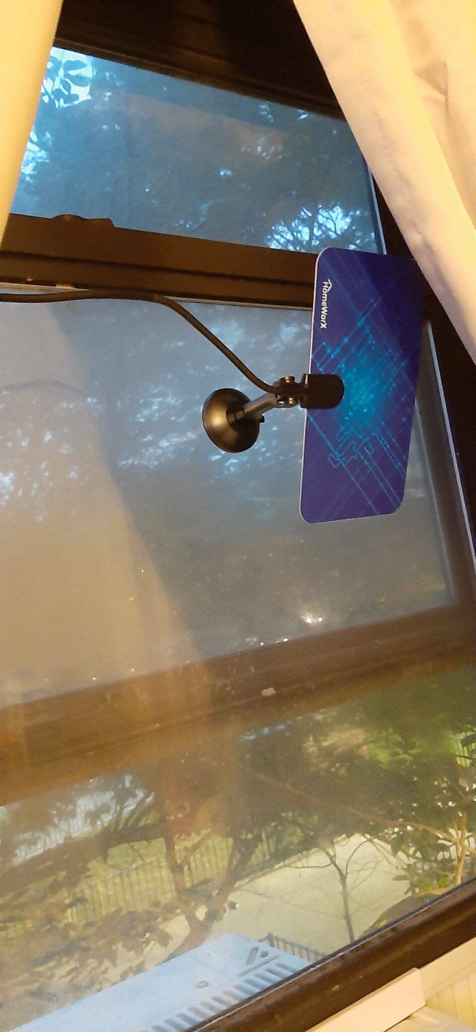 Mediasonic Homeworx HW110AN Super Thin Indoor HDTV Antenna - 25 Miles ...