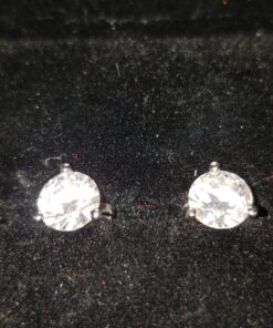 "STUNNING FLAME" 18K Gold Plated Silver Brilliant Cut Simulated Diamond Cubic Zirconia Stud Earrings 1.5 carats Gold Plated Sterling Silver - White 50 A1CnDWPnKL