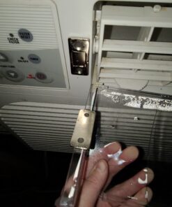 Frost King HD11 Baseboard Air Deflector, Heavy Duty, Clear Plastic with Magnetic hold, Fits baseboards up 25' wide, Adjustable 15" to 25" Expands from 15" to 25" 26 A1fDlo9MYaL