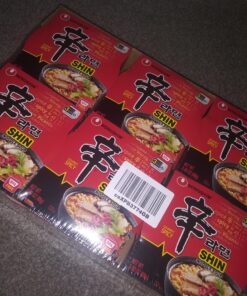 Nongshim Gourmet Spicy Shin Noodle Soup Bowl, 12 Pack, Microwaveable Ramyun Soup Noodles, No MSG Added 34 A1jAq8J0pfL