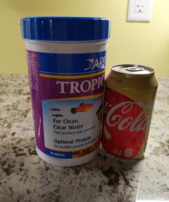 API TROPICAL FLAKES Fish Food 5.7-Ounce Container 5.7 Ounce (Pack of 1) 26 A1nn6z3342L