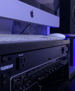 Furman M-8X2 Merit Series 8 Outlet Power Conditioner and Surge Protector 31 A1rfarswAXL