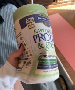 Garden of Life Raw Organic Protein & Greens Vanilla - Vegan Protein Powder for Women and Men, Plant and Pea Proteins, Greens & Probiotics, Gluten Free Low Carb Shake Made Without Dairy 20 Servings 20 Servings (Pack of 1) 29 B1 CRPZZq5S