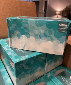 Kleenex Hand Towels (11268), Ultra Soft and Absorbent, Pop-Up Box, 18 Boxes / Case, 70 Paper Hand Towels / Box, 1,260 Sheets / Case 1260 Count (Pack of 1) White 31 B10Tn7XQOoS